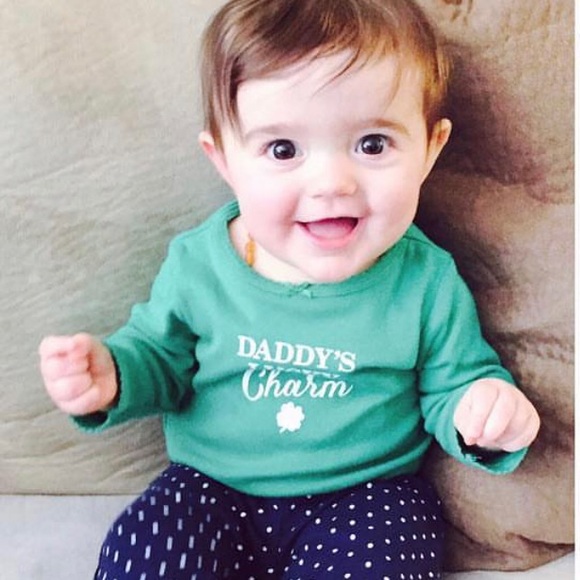 Carter’s St Patrick’s Onesie - Picture 2 of 6